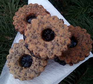 Makové koláčky s povidly - cukroví