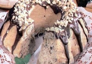 Ořechová bábovka s čokoládou