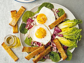 Salát se sázenými vejci