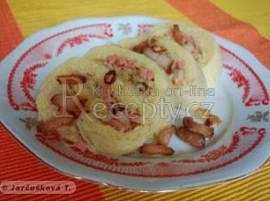 Bramborový závin s kysaným zelím Bramborový závin s kysaným zelím