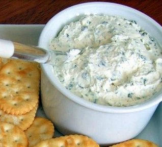 Pikantní česneková pomazánka