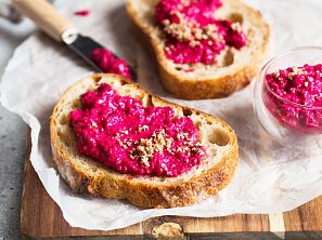 Řepová pomazánka s brynzou