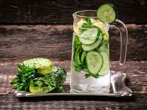 Okurková limonáda s citronem