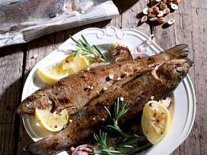 Pstruh na oříškách