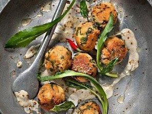 Lososové krokety s kokosem Lososové krokety s kokosem