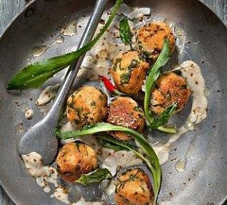 Lososové krokety s kokosem