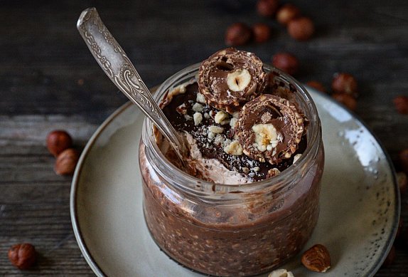 Ovesná kaše přes noc s příchutí Ferrero Rocher