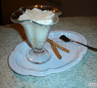 Mléčná rýže se skořicí