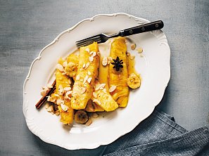 Grilovaný ananas s vanilkovo-pomerančovou omáčkou