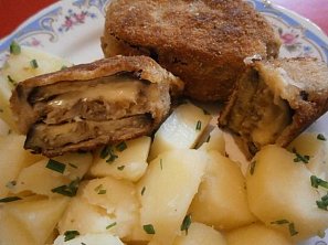 Baklažánové plátky s žampionovou směsí