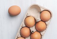 Houbová frittata s rajčaty