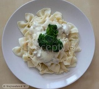 Pikantní kuřecí kostičky