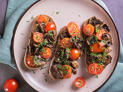 Houbová směs na topinky