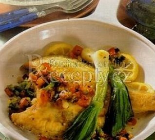 Pečený platýs s cibulkou