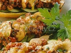 Maso-žampionová bageta