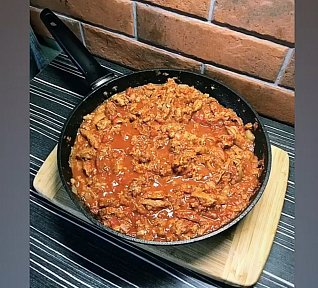 Veganské nudličky z pánve