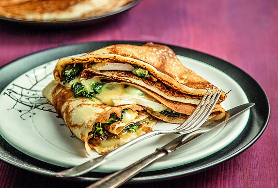 Palačinky se sýrem a špenátem