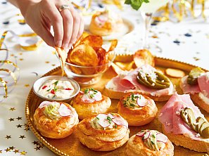 Dortíky z listového těsta se šlehanou nivou