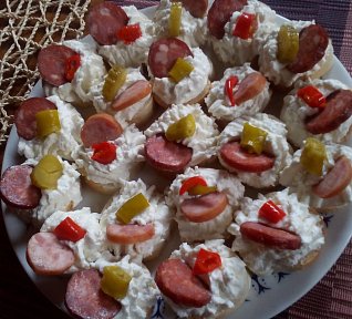 Křenové jednohubky / chlebíčky