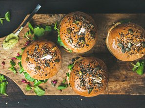 Vegetariánský burger z tofu