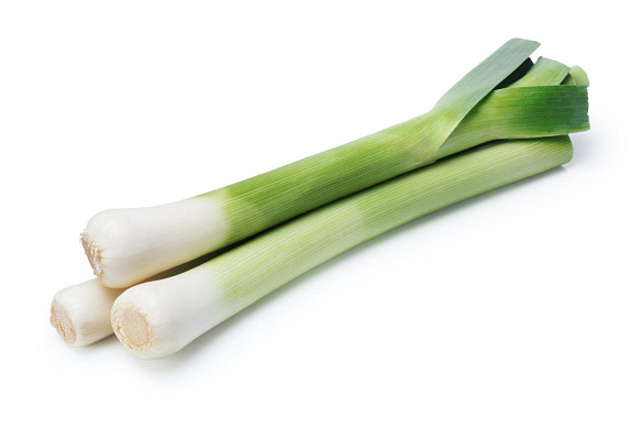 Omeleta s cibulí a pórkem