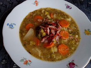 Brokolicová polévka (nejen) se slaninou