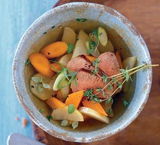 Eintopf s jehněčím masem