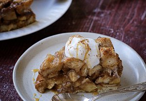 Jablečný bread cake