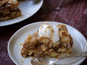 Jablečný bread cake