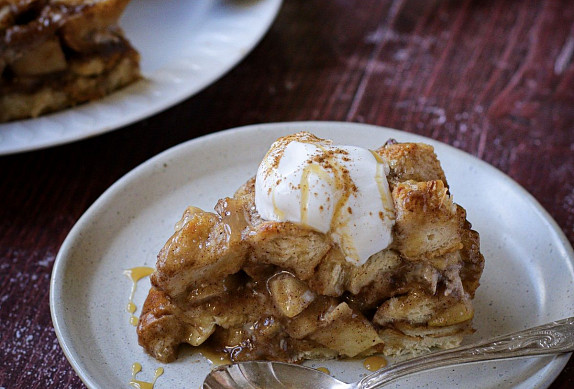 Jablečný bread cake