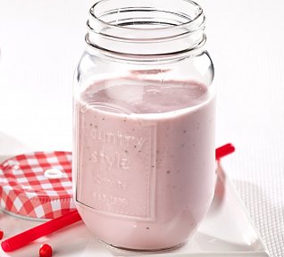 Brusinkovo-mátový shake