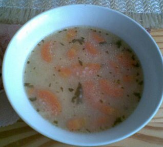 Kuřecí polévka s kapáním