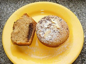 Skořicové mufinky s hořkou čokoládou