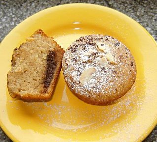 Skořicové mufinky s hořkou čokoládou