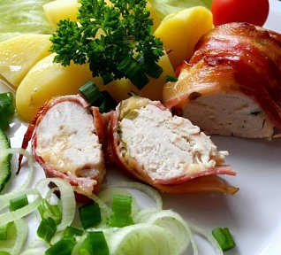 Kuřecí prsa v slanině Kuřecí prsa v slanině