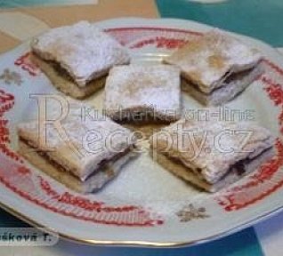 Jablkový koláč od babičky