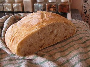 Chléb pro začátečníky (s česnekem)