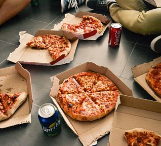 Kynuté těsto na pizzu Kynuté těsto na pizzu
