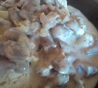 Žaludkovo-srdíčková omáčka