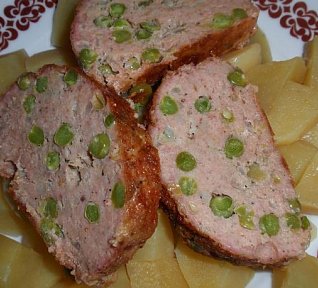 Hrášková sekaná nebo karbanátky