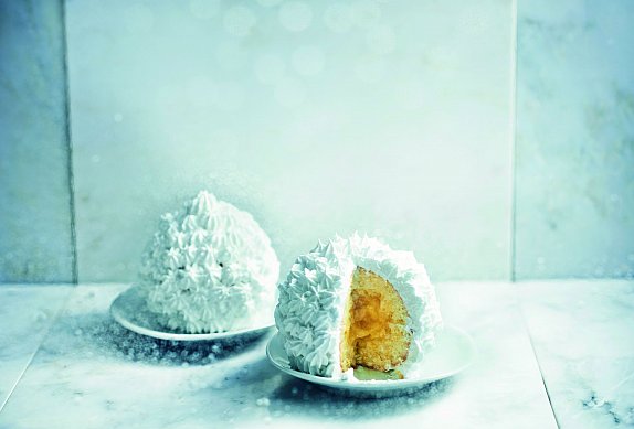 Sněhové dortíky z hrníčků
