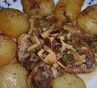 Houbová staročeská pečínka s bramborem