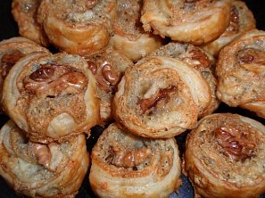 Chuťovky s Nivou a ořechem