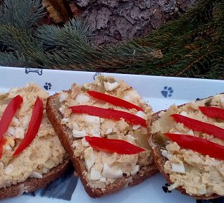 Škvarková pomazánka s tvarůžky