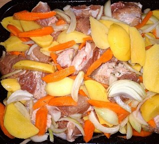 Pečená vepřová plec s bramborem