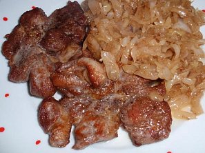 Přírodní krkovička se zelím