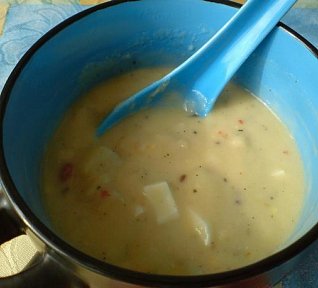 Sýrová polévka s vejci