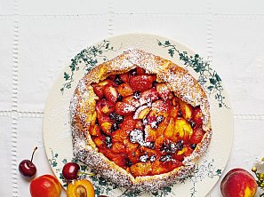 Galetka s letním ovocem