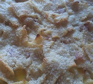 Zapečené těstoviny se slaninou a smetanou