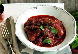 Ragú ze tří druhů masa